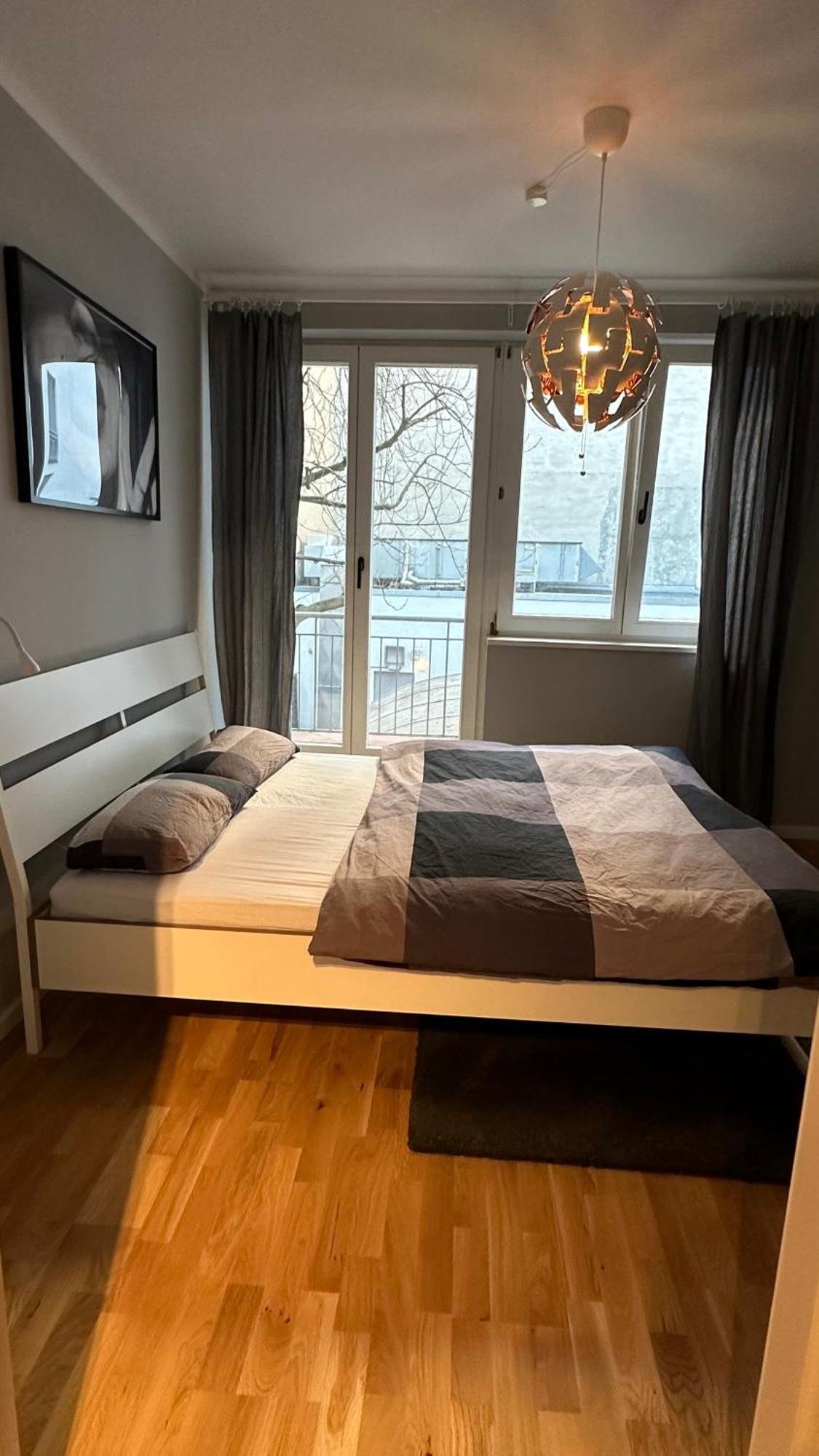 Traumhafte Wohnung Mitten In Charlottenburg เบอร์ลิน ภายนอก รูปภาพ