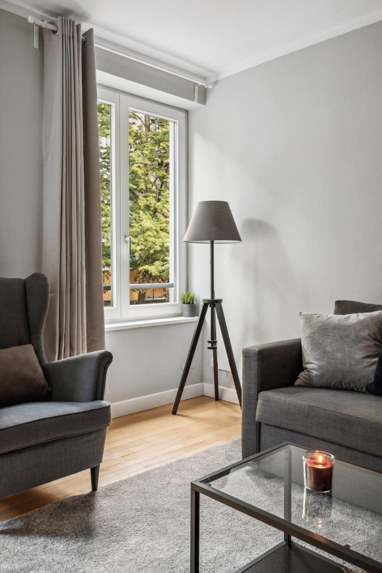 Traumhafte Wohnung Mitten In Charlottenburg เบอร์ลิน ภายนอก รูปภาพ