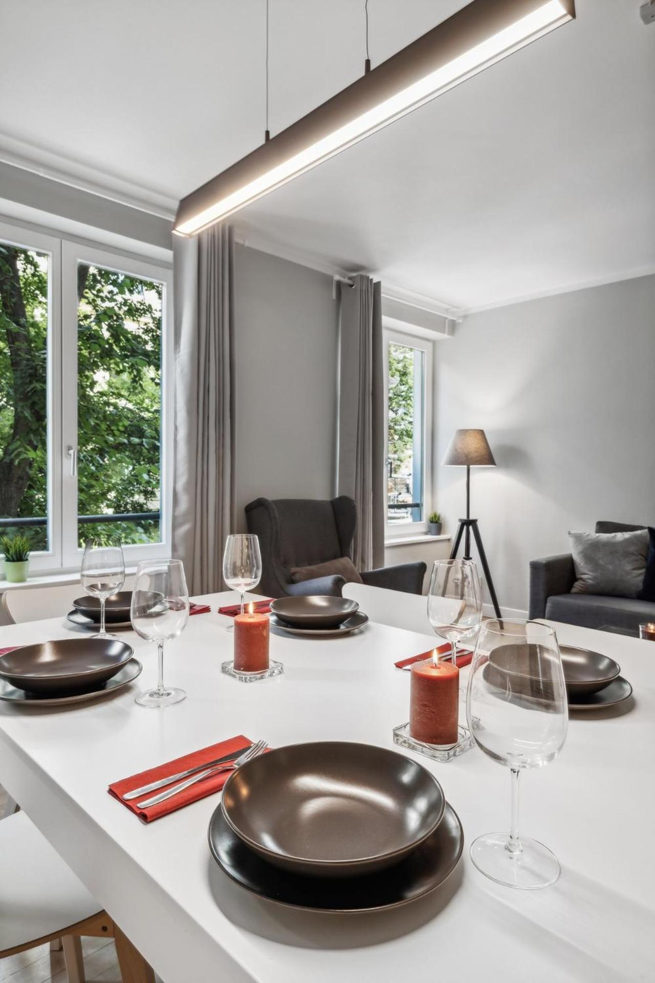 Traumhafte Wohnung Mitten In Charlottenburg เบอร์ลิน ภายนอก รูปภาพ