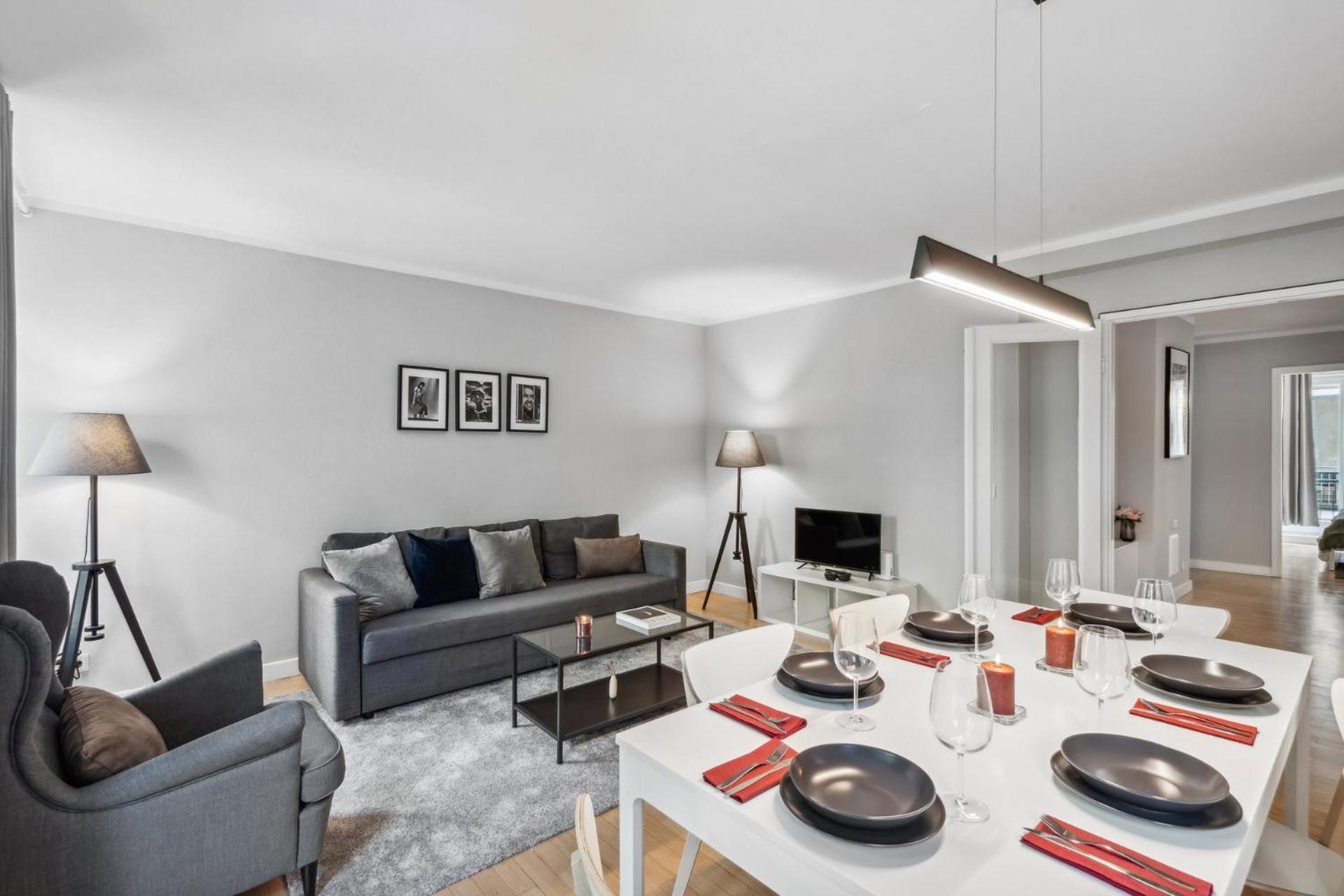Traumhafte Wohnung Mitten In Charlottenburg เบอร์ลิน ภายนอก รูปภาพ